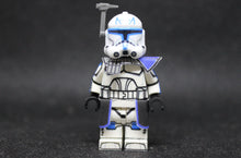 Load image into Gallery viewer, AV Phase 2 Captain Rex