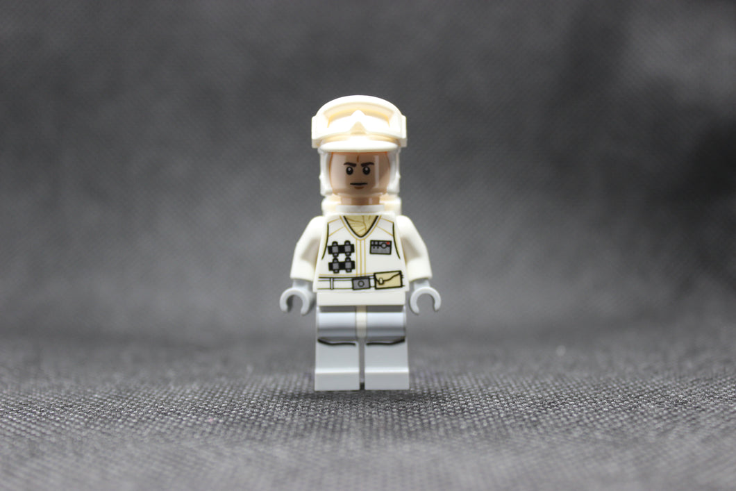 Hoth Rebel Trooper White Uniform (Frown)