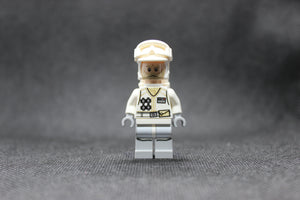 Hoth Rebel Trooper White Uniform (Tan Beard)