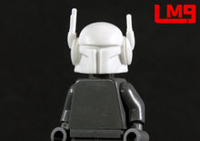 Load image into Gallery viewer, Resin Casted LM9 Viszla Helmet (PREORDER)